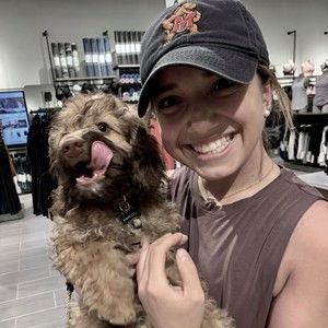 Meet your Posher, Erika